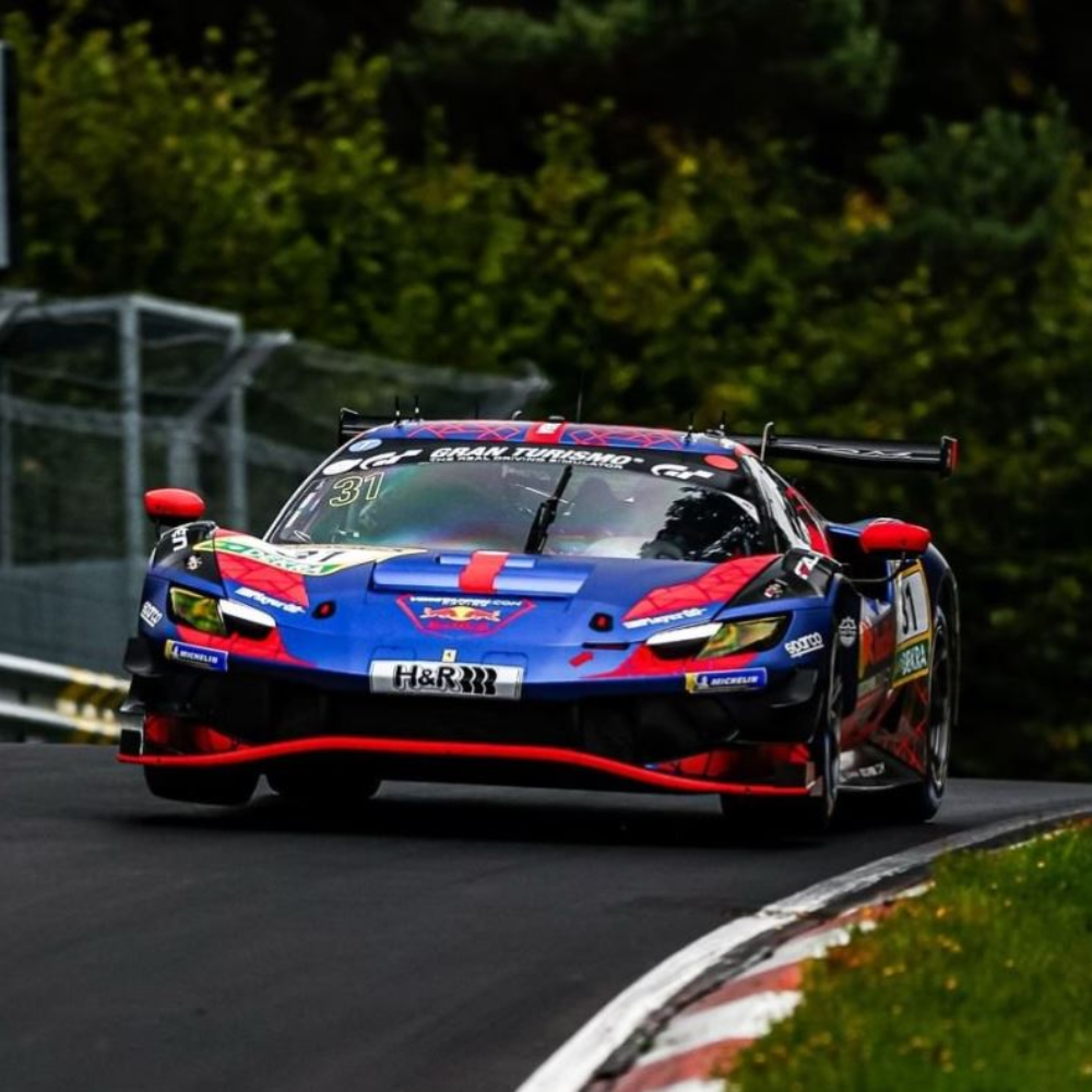 Looksmart 1/18 – Ferrari 296 GT3 Race Debut - Max Verstappen - Verstappen.com Racing